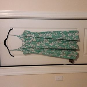 New York & Company Blue & White Floral Dress